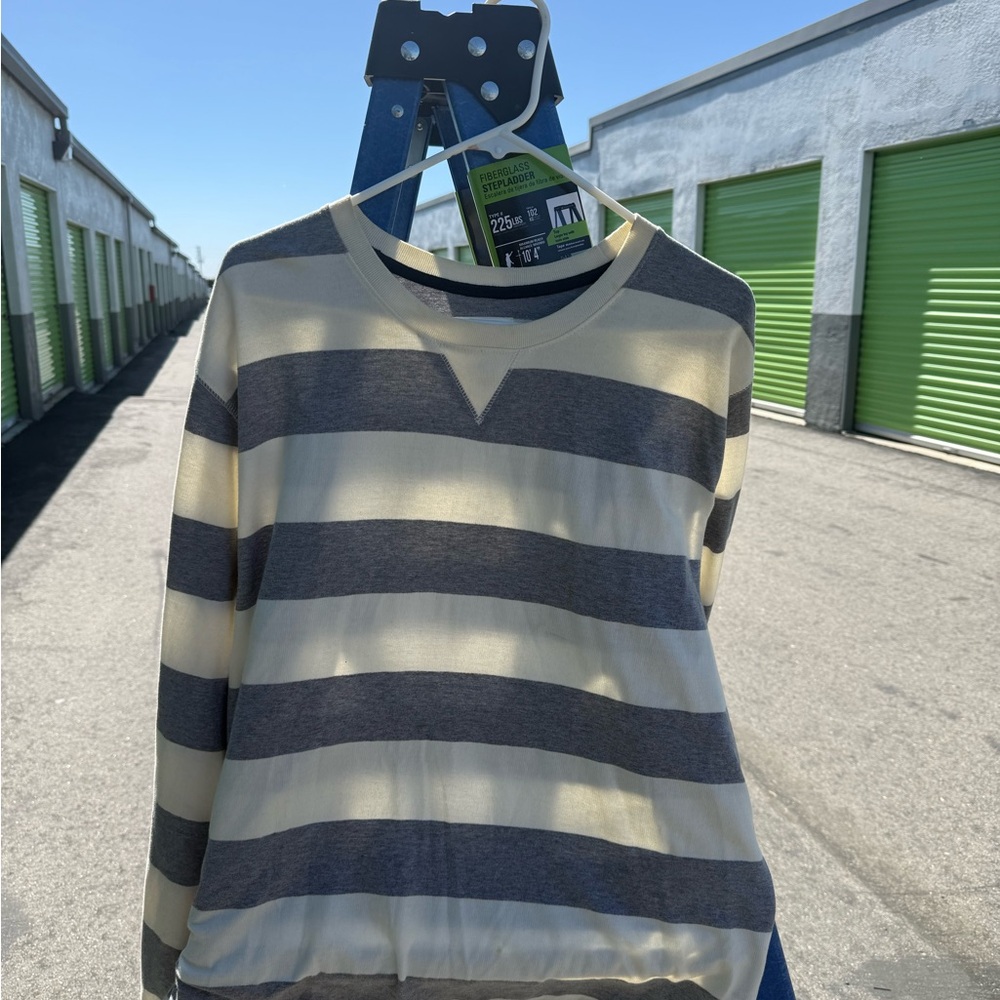 Old Navy Cream and Gray Striped Crewneck Sweater